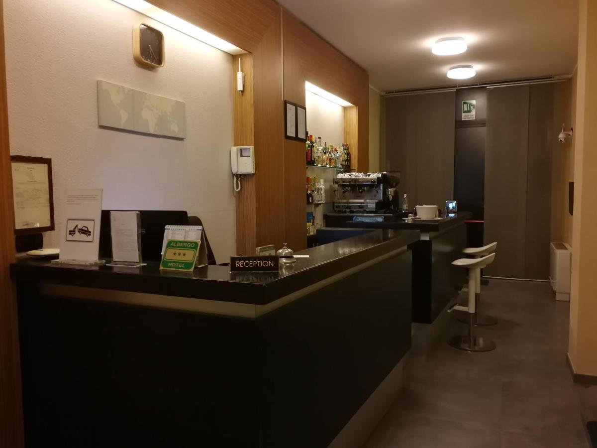 艾尔伯格萨雷诺酒店 米兰 外观 照片
